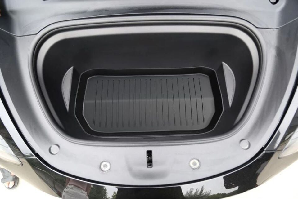 Tesla Model Y Bagaj Havuzu Kauçuk İthal Marka